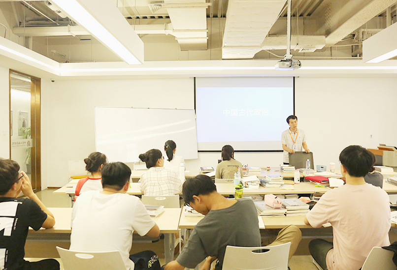 舞蹈藝術(shù)培訓(xùn)文化課歷史課堂