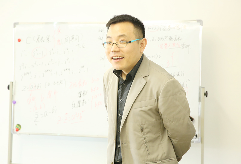 舞蹈學(xué)習(xí)班文化課數(shù)學(xué)課堂