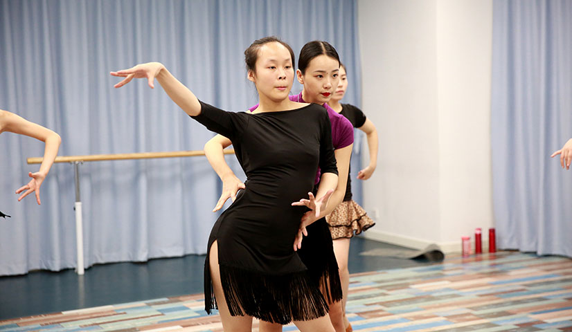 國標舞培訓費用